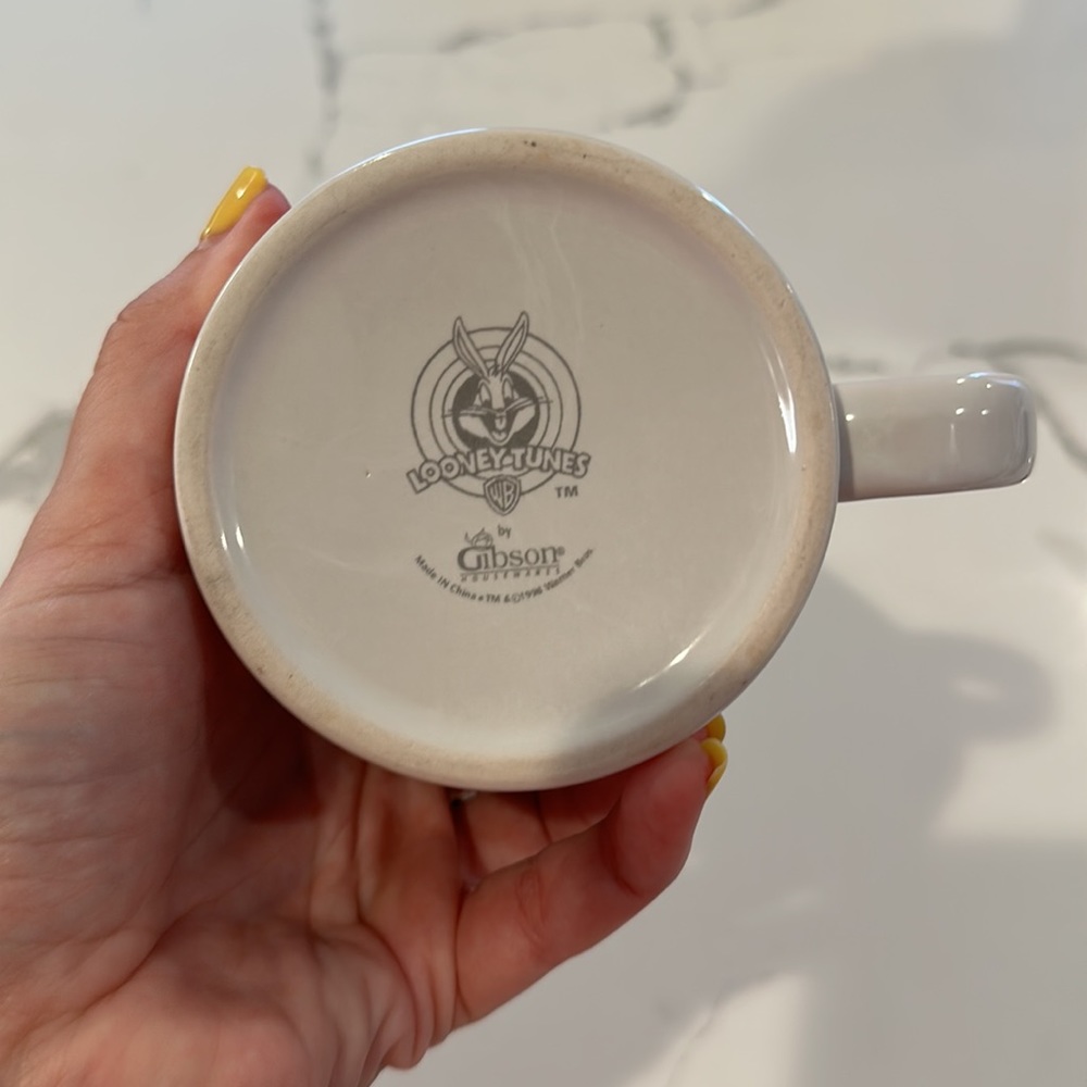 Looney Tunes Taz Tasmanian Devil Mug - Picture 4 of 7